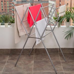 Tendedero de piso expandible