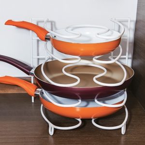 Porta sartenes vertical